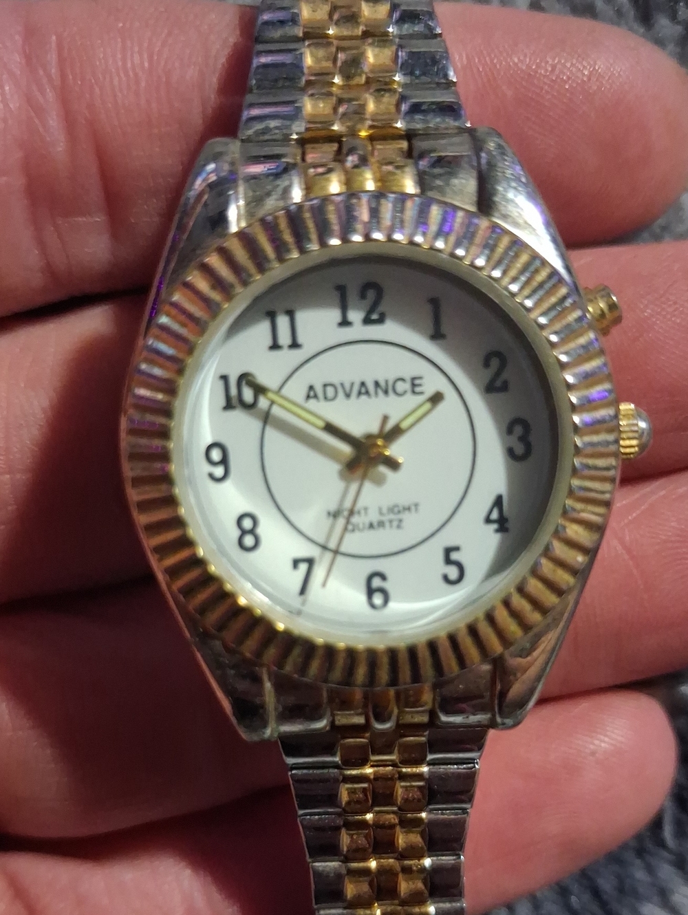 Advance Apparels Two-Tone Gold and Silver Analog Wristwatch